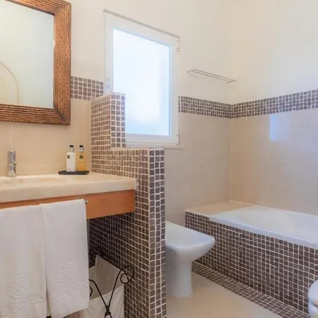 Vila Prado - Beautiful Beachfront *