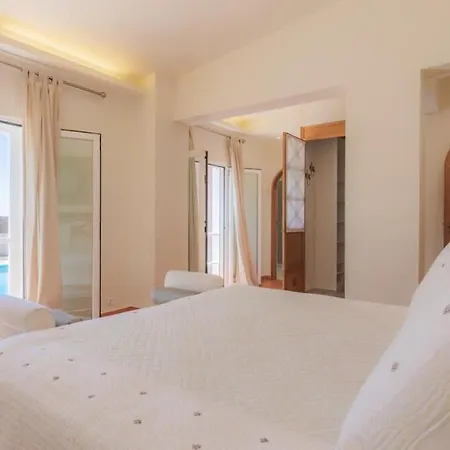 Prado - Beautiful Beachfront アルブフェイラ